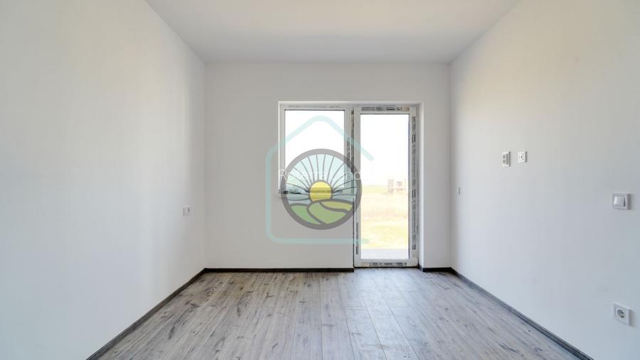 CASA  5 CAMERE IZVOR-TARLUNGENI - 6