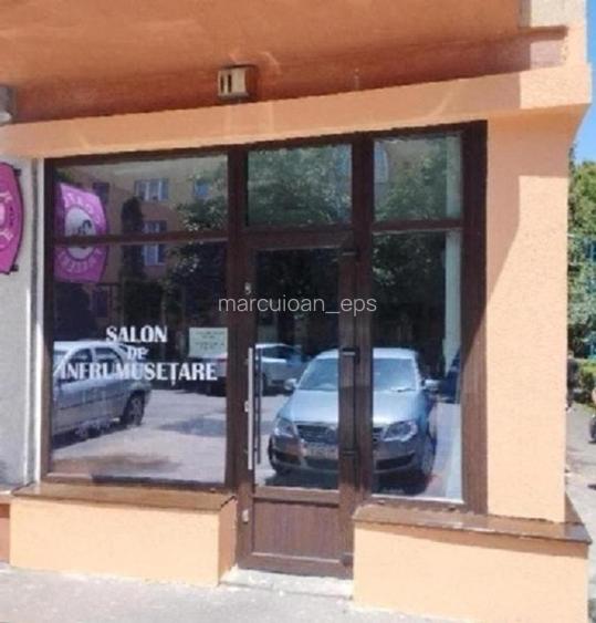 Spatiu  comercial  de  vanzare - 8