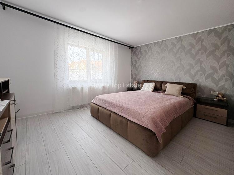 Casa la sol 3 camere,  zona buna, Valu lui Traian, - 3