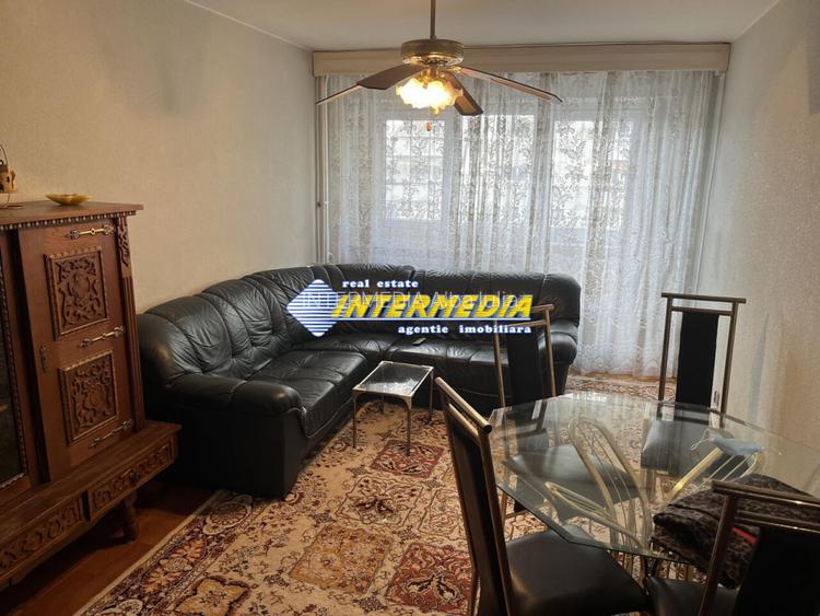 Apartament cu 4 camere 90 mp de inchiriat  etaj 1 in Alba Iulia Cetate Bulevard - 13