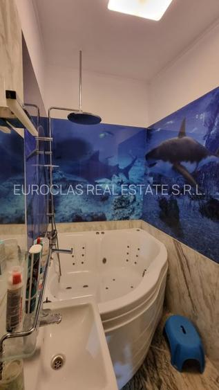 Unicat! Penthouse Mamaia Central - 690.000 euro (E8) - 30