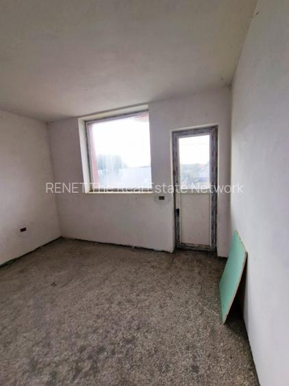 VIND VILA CU SPATIU INDUSTRIAL (retabil la orice activitate)  DASCALU IF - 5