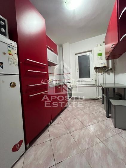 Apartament cu 3 camere, decomandat, etajul 1 , renovat, zona Sagului - 4