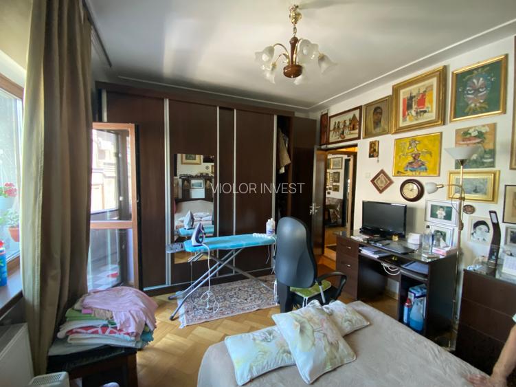 Universitate, apartament 4 cam 104 mp - 2