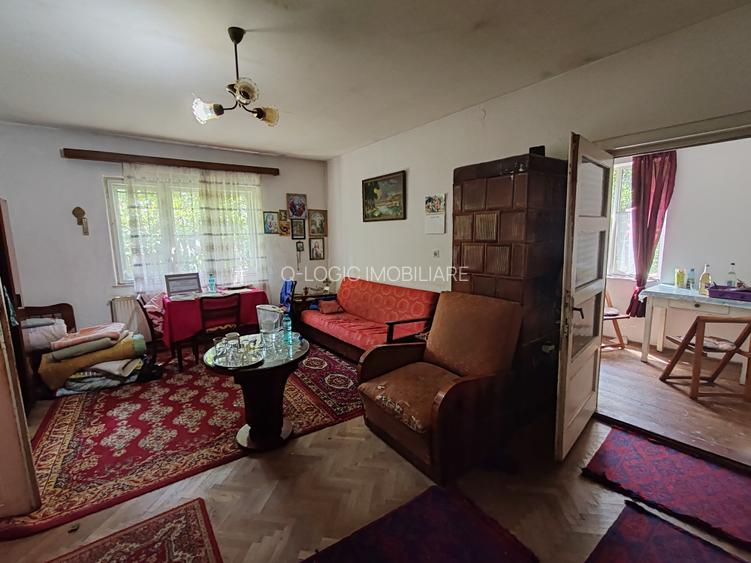 Casa 6 camere libera la vanzare zona Bartolomeu - 2