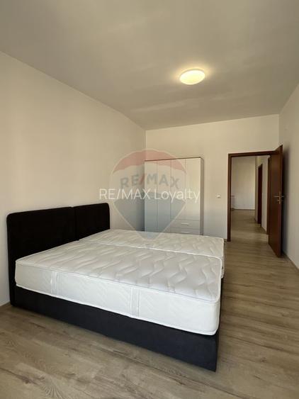 La inchiriat apartament 3 camere si parcare in Voluntari - 36