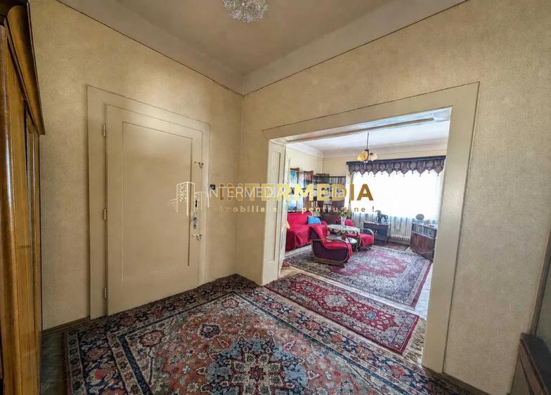 Apartament în casă, 3 camere | 120 mp utili | 3 pivnițe (68 mp) | Ultracentral I - 4