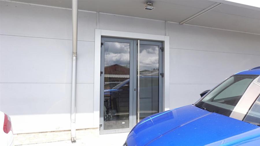 DE INCHIRIAT- SPATIU COMERCIAL 140 MP