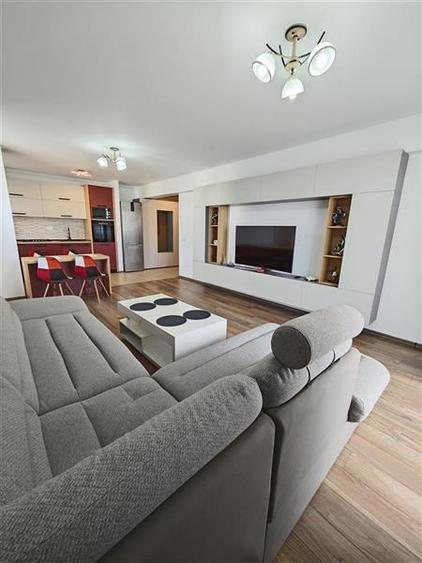 Inchiriere Apartament 2 camere, complex Top City, mobilat utilat