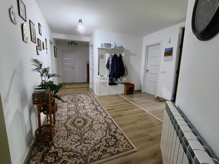 Casa D+P + garaj finisata mobilata utilata 360.000eur neg - 2