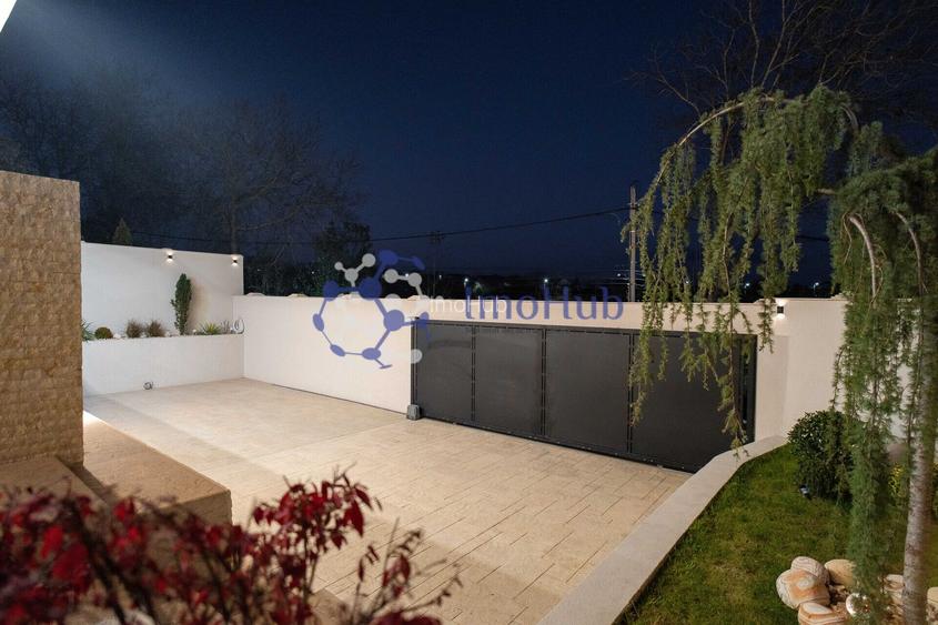 Casa exclusivista, Breazu, 244,4 mp, intabulata, toate utilitatile! - 40