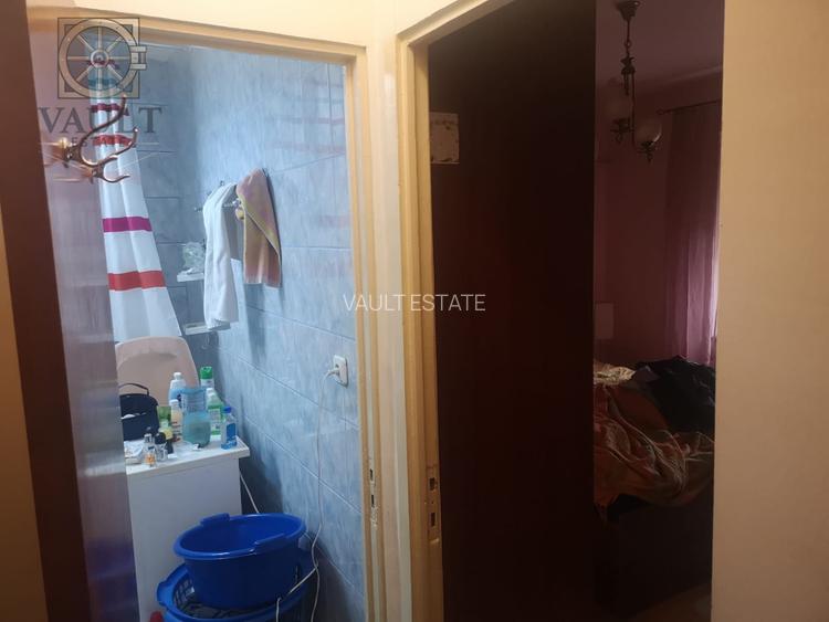 Apartament  3 camere -72mp/1985- Basarabia - 12