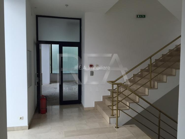 Premium Office Building Asset | 2.041 mp Su Totala | Ultracentral București - 16