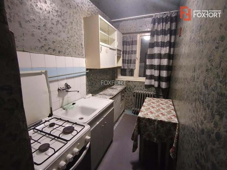 Apartament cu 3 camere de vanzare in zona Sagului - 4