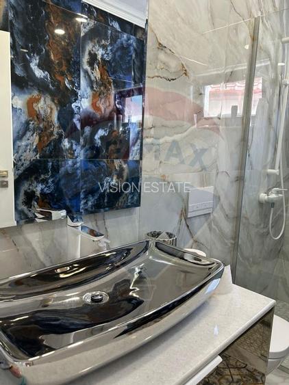 Casă / Vilă cu 6 camere de vânzare - 18