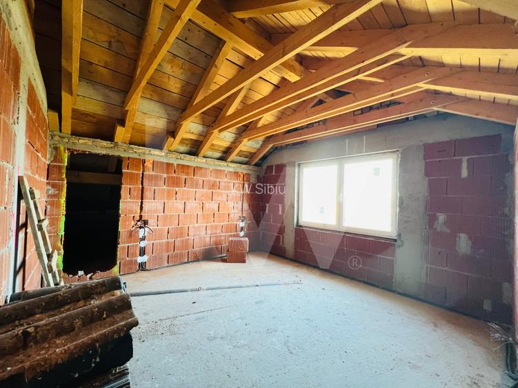 Casa unifamilială mare 5 cam, garaj, curte. Întabulată. Fughiu Oradea - 23