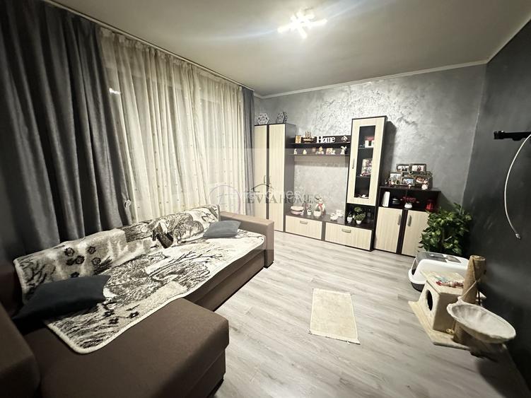 2 camere/P-ta Abator - 3