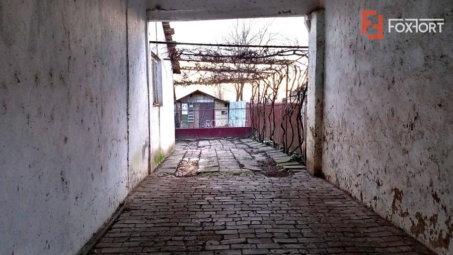 Casa individuala + hala de vanzare in Grabat  - 21