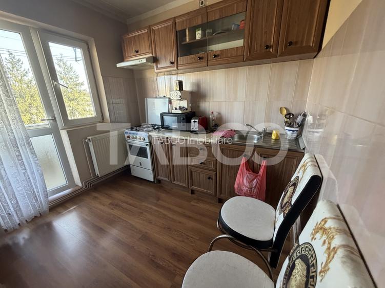 Apartament decomandat 2 camere 2 balcoane 54 mpu zona Tabacari - 4