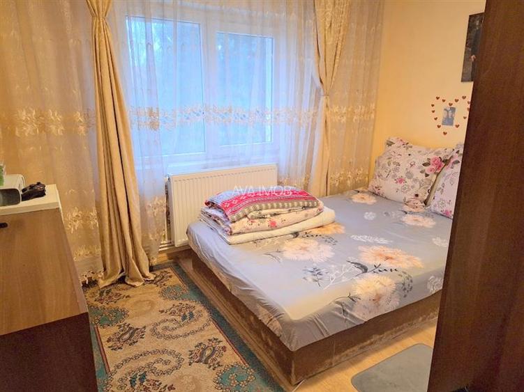 Apartament 2 camere, semimobilat, etaj 3 din 4, zona Piata Sud - 3