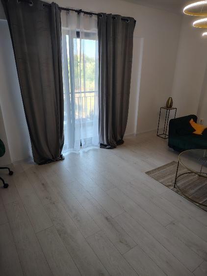 Vanzare apartament 3 camere 87,7 mp, 2 băi, parcare privată, etaj 1, bloc 2022