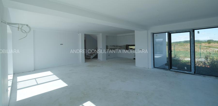 Vanzare vila nou construita P+1 si 700 mp teren in Corbeanca - 4