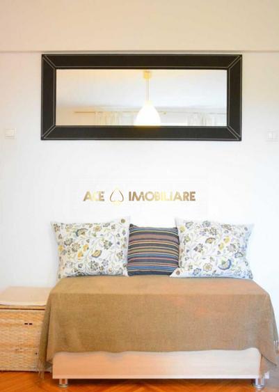 Garsoniera de inchiriat | P-ta Romana | Metrou | Centrala | Mobilat - 2