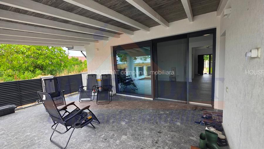 Vila Butimanu, locatie excelenta pentru locuit permanent sau casa vacant - 3