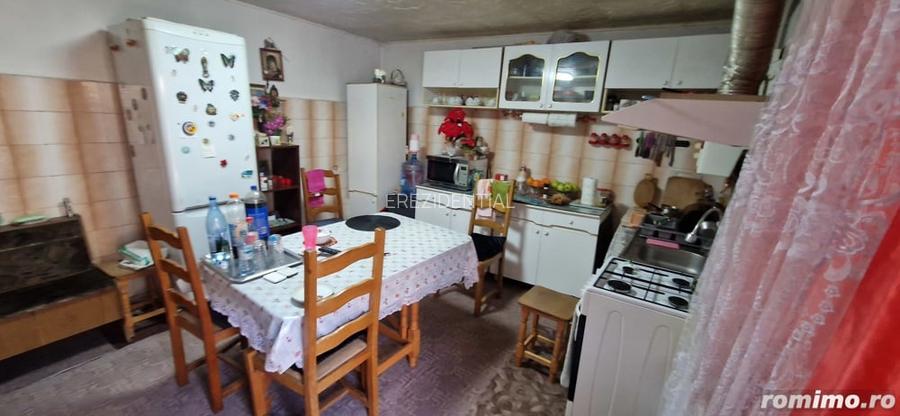 Casa Rahova -Salaj 4 Camere , Centrala proprie - 6