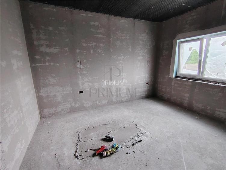 Duplex pe plan - acces facil - zona in plina dezvoltare - 2