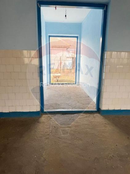Comision 0%! Casa / Spațiu comercial + teren 972 mp - 4