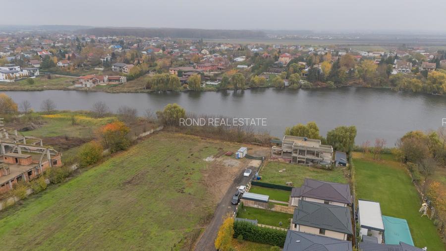 Vilă modernă cu vedere la lac, minicomplex inchis - 6