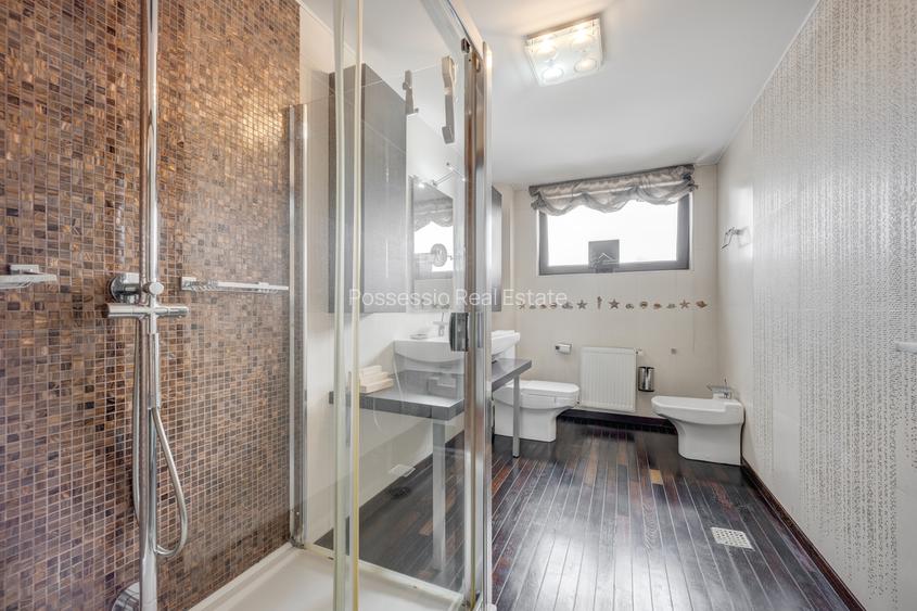 Soseaua Sisesti -  6 camere, 242 mp –2 parcari--Comision 0% - 33