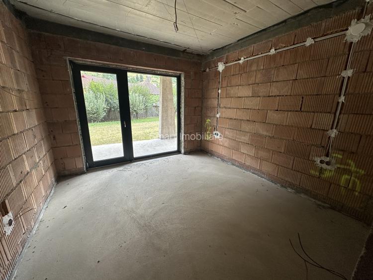 Casa de lux, cu vedere panoramica asupra muntilor, 2600mp teren Gura Raului - 8