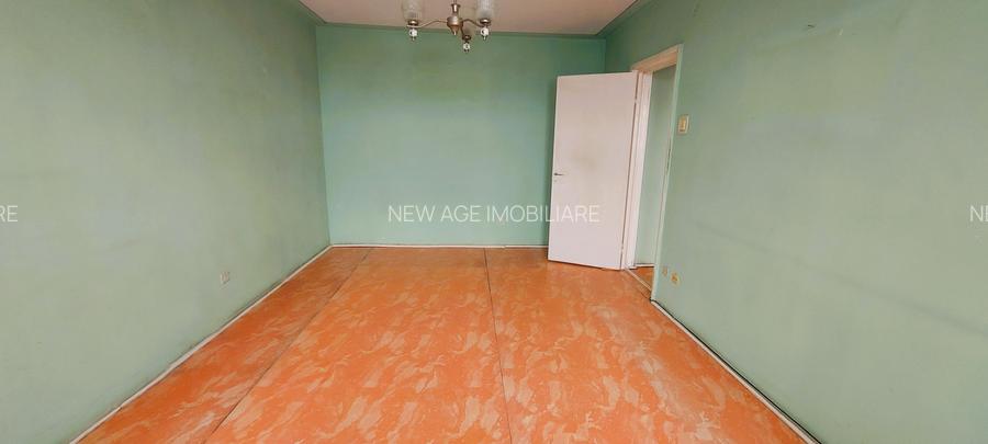 Mega Mall-Piata Delfinului-Aleea Dobrina, decomandat, 50 m.p.,contorizare gaz. - 2