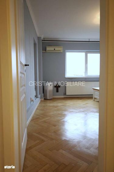 Apartament 3 camere 94 mp, Ultracentral, centrala proprie, bloc fără risc - 11