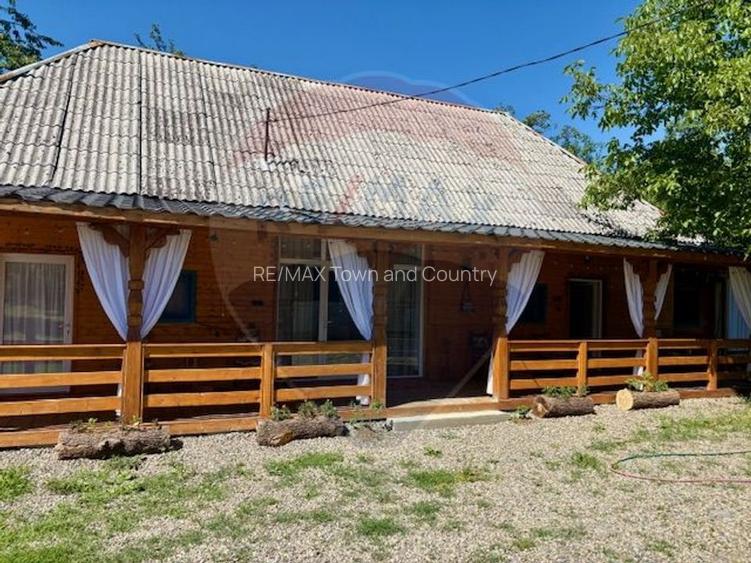 Casa / Vila cu 5 camere de vanzare - 5