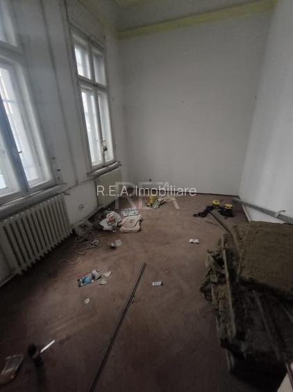 Casa, Calea Dorobanti   - 25