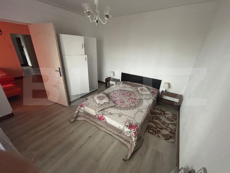 Apartament 2 camere, 55 mp, zona Podu Rosu  - 2