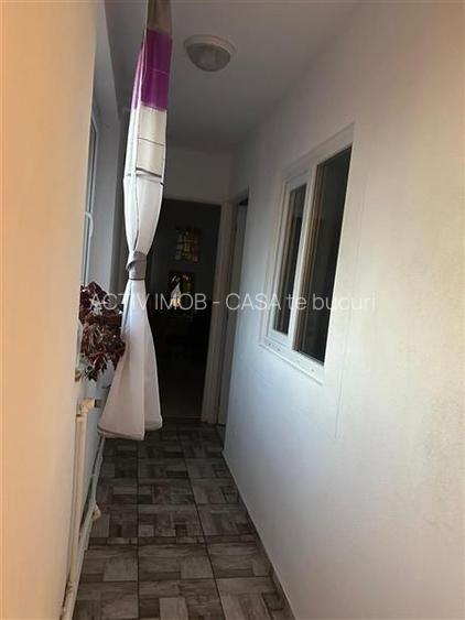 Casa P+E , teren 300 mp, pretabila - clinica, birouri, locuinta - Parc - 11