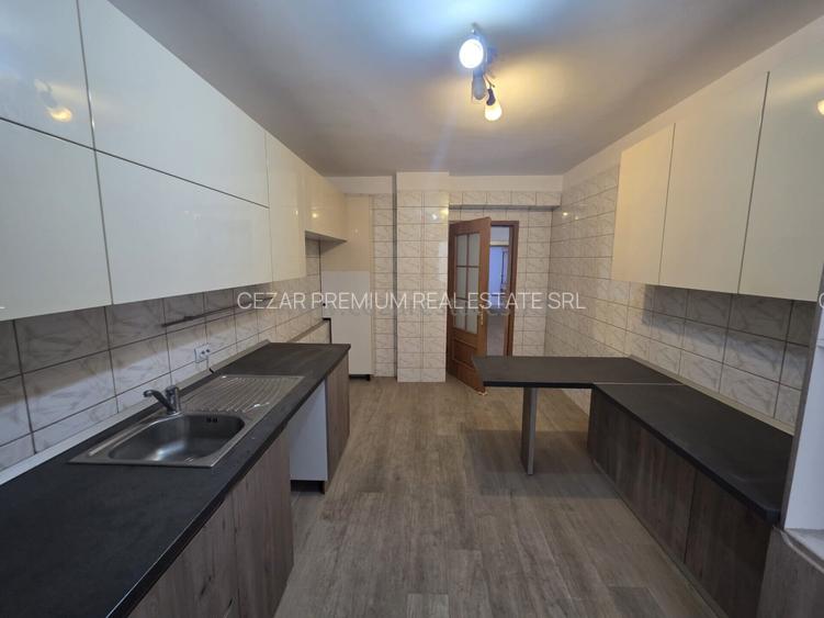 PRIMAVERII DE VINZARE  4 CAMERE VEDERE LIBERA LOC PARCARE - 6