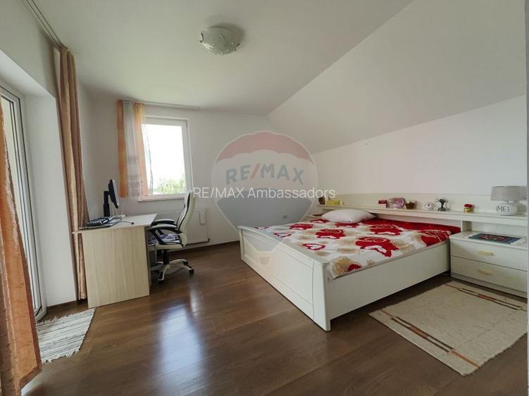 Casa de vanzare in Recas - 13