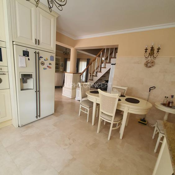 Vila Tip Duplex, 8 Camere, Teren 1100 Mp, Finisajele de Lux - 2