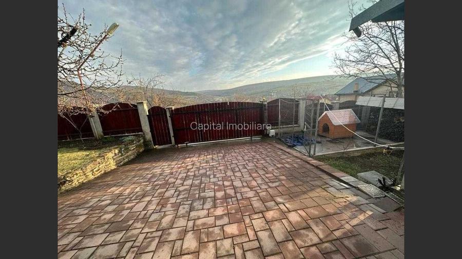 House for sale in Tomești, village Chicerea, Iași county - 4