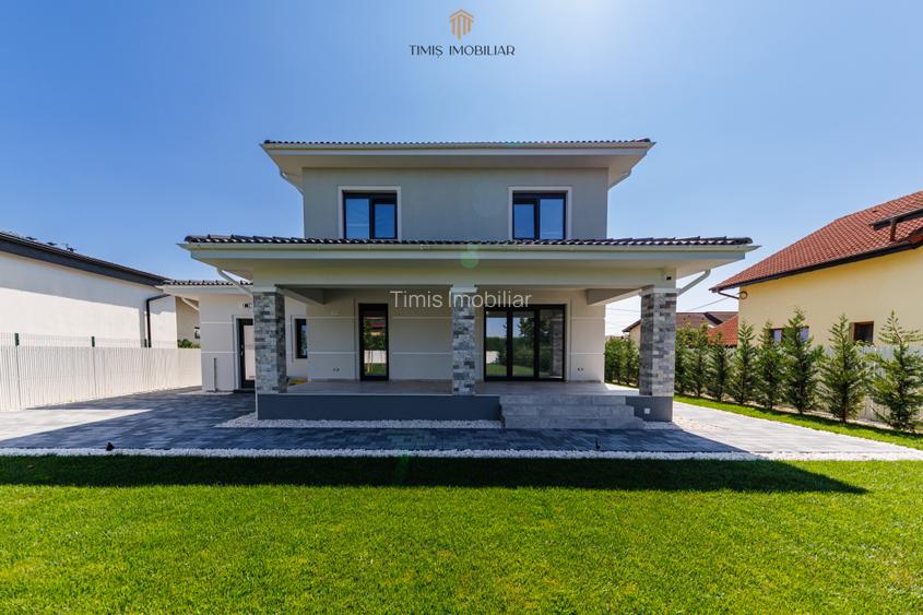 Casa individuala | 4 dormitoare, garaj si teren de 1.000 mp | Com 0% - 17