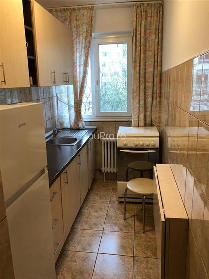 Apartament 2 camere etaj 3 zona Girocului - 8