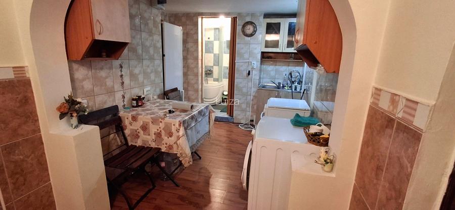 Vand apartament de 35,5 mp, etaj 1, Str Lamaiului  nr. - 14