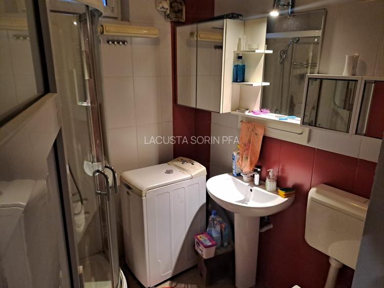 Drumul Sarii - Razoare, singur curte, semimobilata,  libera - 11