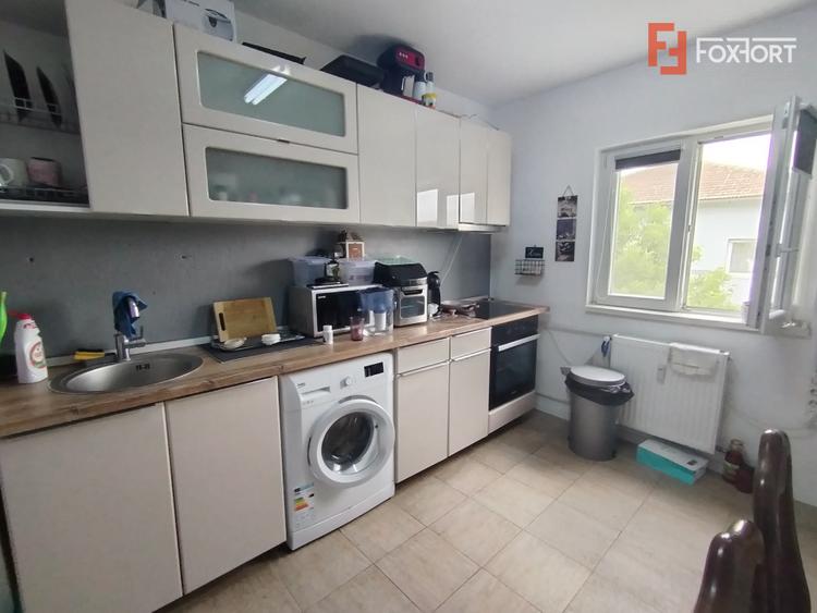 Apartament cu 2 camere de vanzare in zona Spitalul Judetean