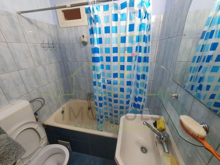 Bloc izolat. Bucatarie din constructie. Balcon mare cu acte. - 5